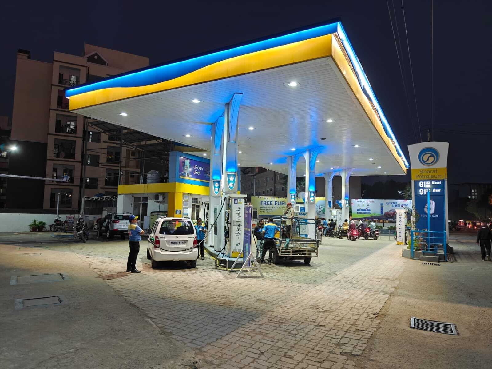 Mahendra Fuel Point